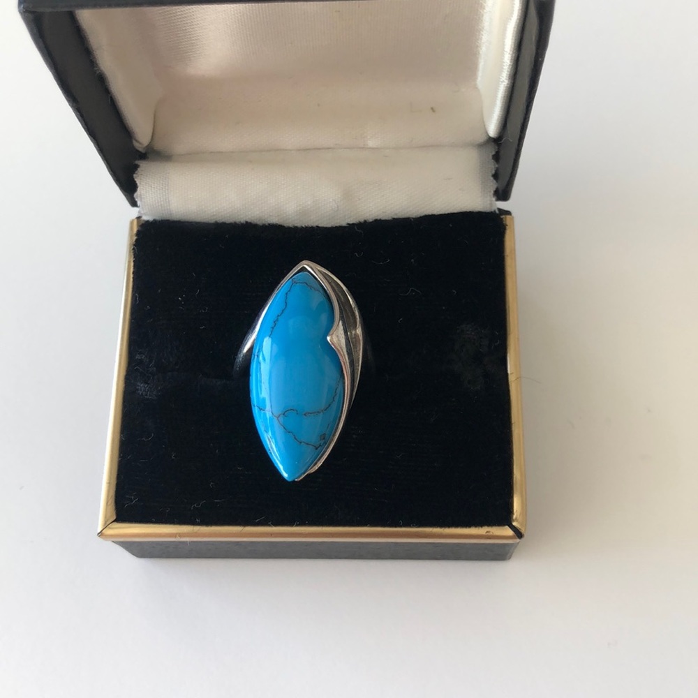 Sterling silver ring new dead stock size 6-1/2